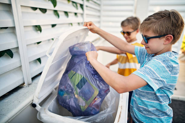 Best Full-Service Junk Removal  in Falls City, OR